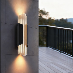 Outdoor Wall Lamp, Terrace Exterior Wall Waterproof Garden Lamp, Villa Exterior Wall Solar Wall Lamp, Wall Lamp on Both Sides of the Gate Pillar