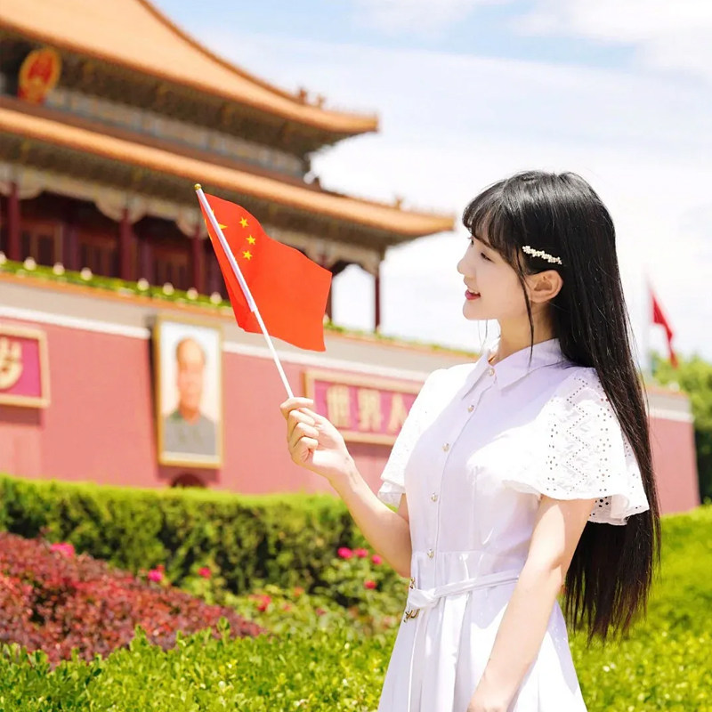 飞猪9人团住二环五钻希尔顿北京旅游4天3晚跟团游0购物故宫恭王府