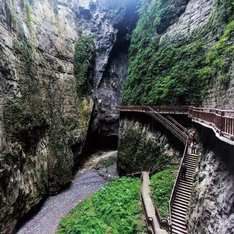 武陵山大裂谷一日游乌江画廊游船票816地下工程重庆周边纯玩8人团