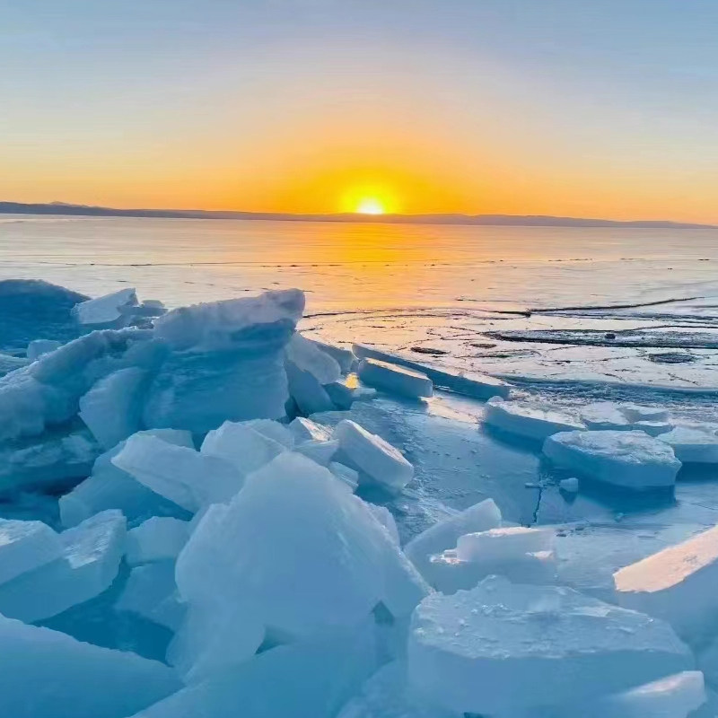汽车出发火车乌鲁木齐7日自由行可选择酒店搭配美食泡温泉电影票