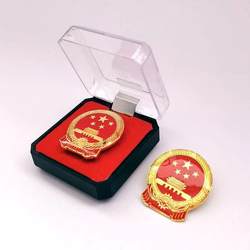 Five-Star Red Flag Badge Brooch Heart-Shaped Lapel Pin Chinese Pin Patriotic Decoration Chest Wear Metal Beijing Commemorative