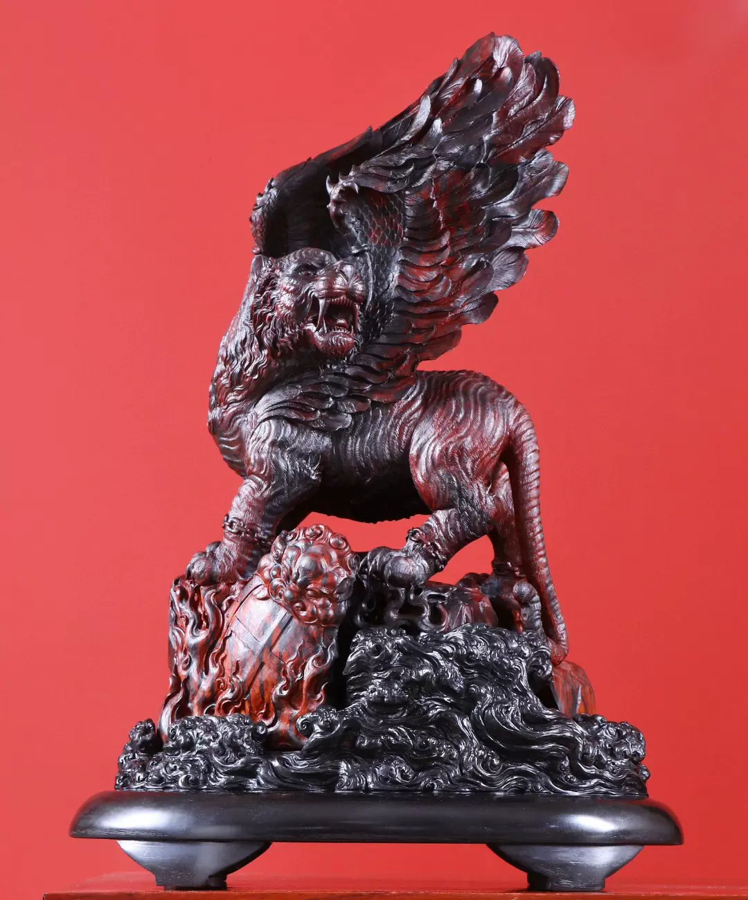 置物　銘木紫檀のビーナス像 置物 銘木紫檀のビーナス像 置物銘木紫檀のビーナス像