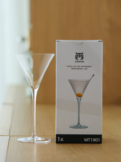 lennox wine glasses Lenox Intrigue Crystal, Gold Trim: Wine Glass, 6 3/8", Reduced Price   Dishes Encore