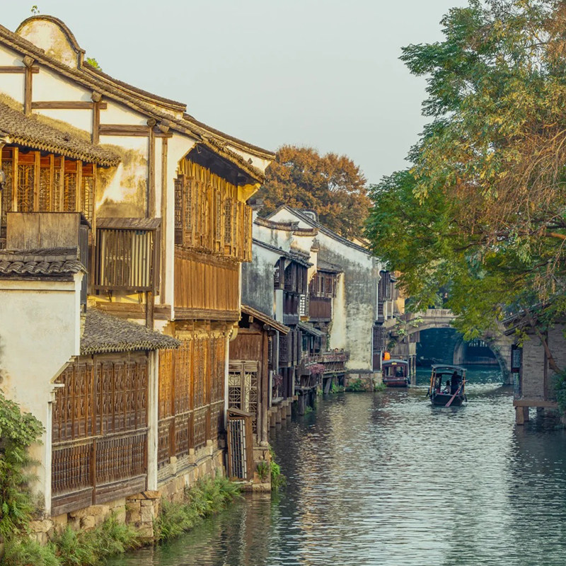 【广州出发】可乐迪士尼上海东方明珠塔乐高塔索中心纯玩跟团3日