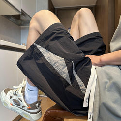 2026 New American Style Quick-Drying Casual Sports Shorts for Men, Summer Loose Breathable Patchwork Color-Blocked Five-Point Shorts