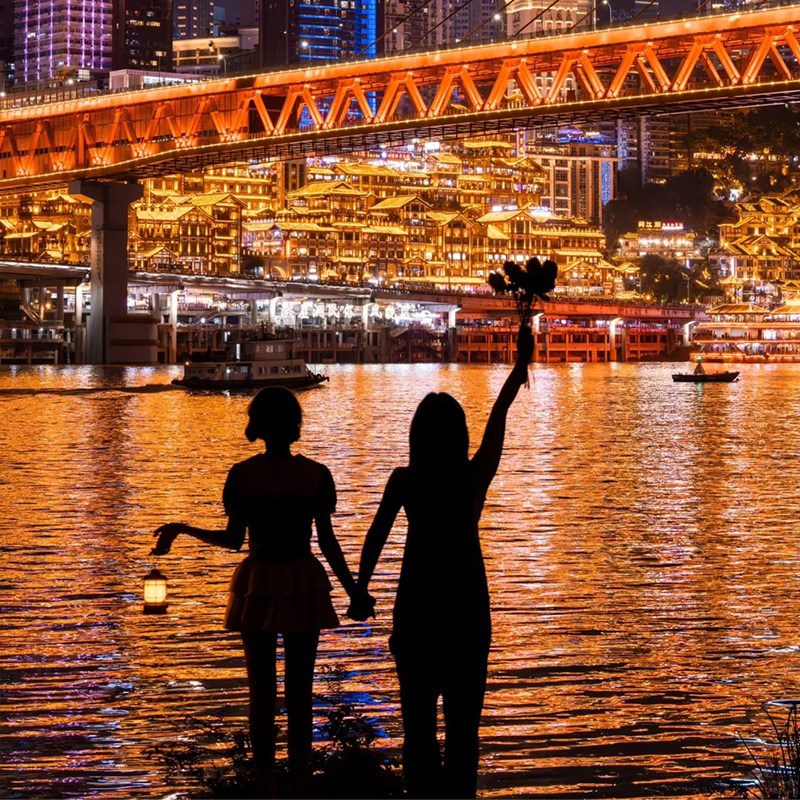 重庆武隆旅游仙女山天生三桥蚩尤九黎城乌江画廊4天3晚跟团游