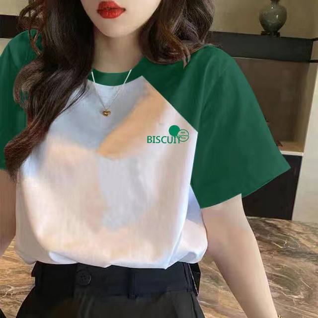 2025 hottest small short-sleeved T-shirt for women's summer contrasting ragdoll sleeves green niche unique special top loose