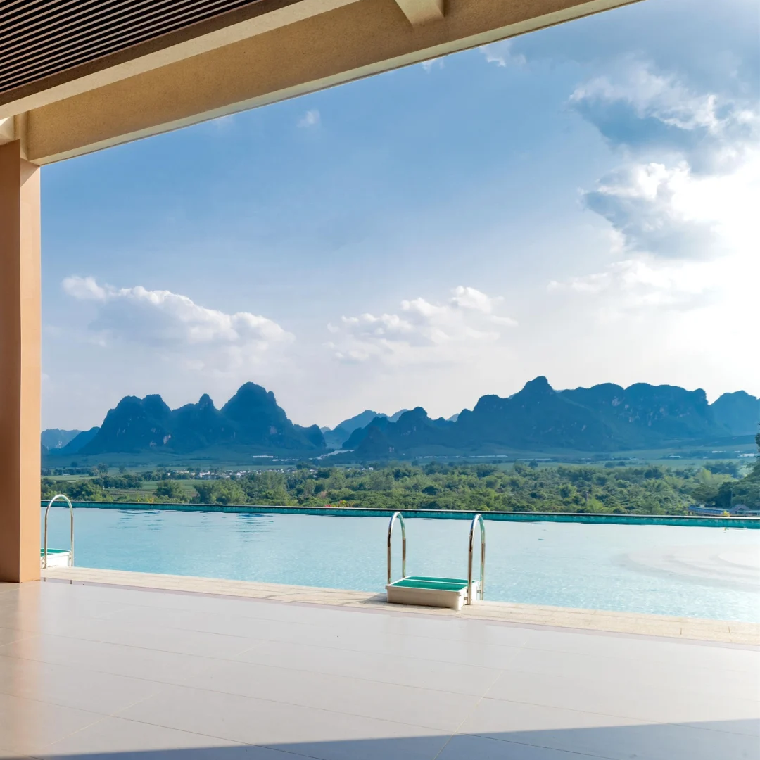 一家一团广西旅游南宁崇左百色5天4晚 德天瀑布明仕/赠无人机拍摄