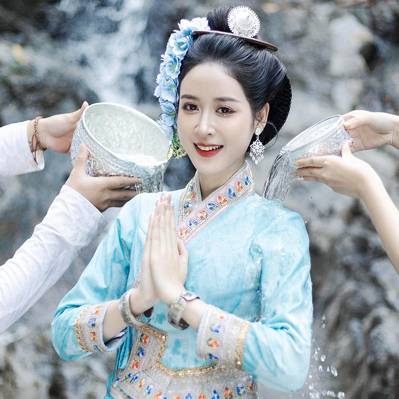 云南西双版纳旅游6天5晚昆明玉溪普洱双飞六日野象谷植物园大佛寺