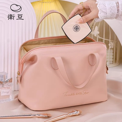 Portable Cosmetic Bag for Women 2026 New High-End Skincare and Cosmetics Storage Bag Travel Large-Capacity Toiletry Bag Portable