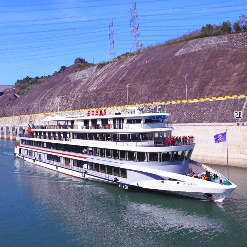 武汉出发黄鹤楼+东湖+交运两坝一峡游船+三峡大坝全景10人小包团