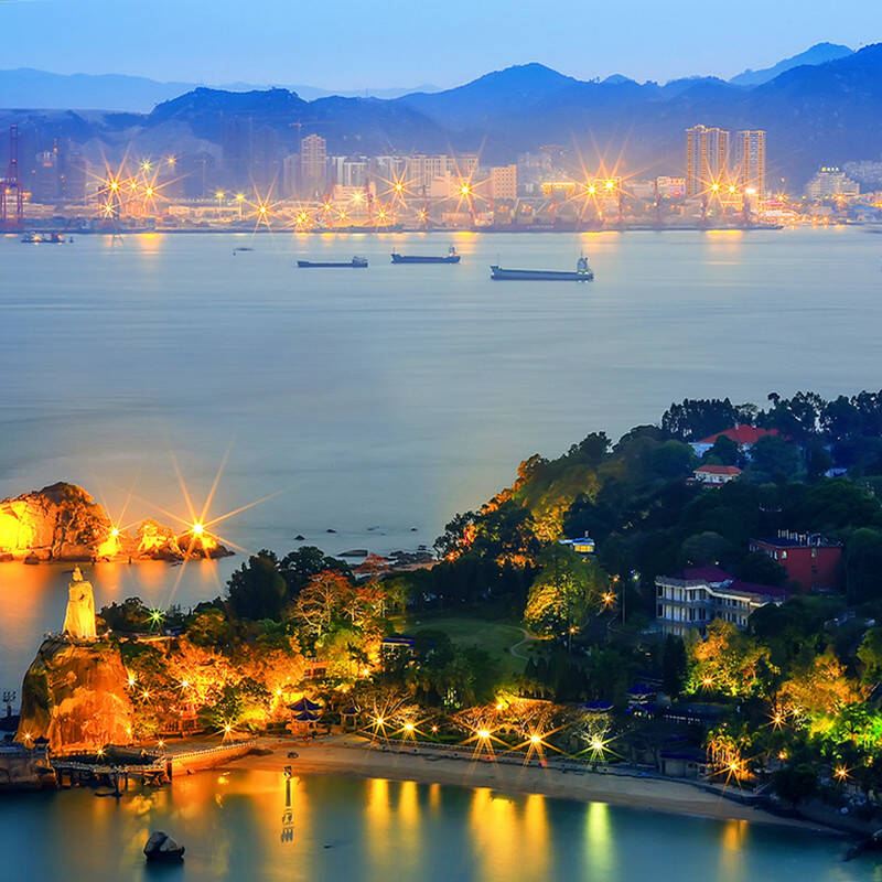 专业摄影师琴岛旅拍+厦门鼓浪屿,滩涂赶海沙坡尾四日游