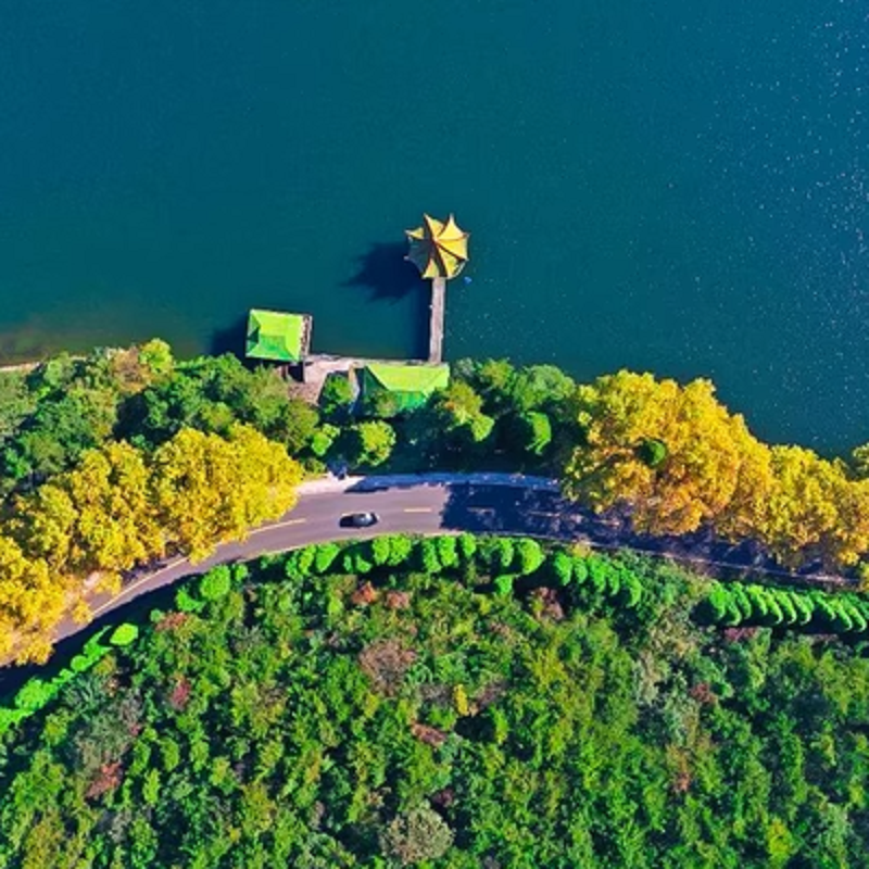 秀美黄庐双飞5天(千年瓷都景德镇+水墨上河+屯溪老街)