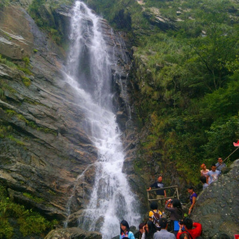 秀美黄庐双飞5天(千年瓷都景德镇+水墨上河+屯溪老街)