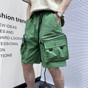 Summer multi-pocket work shorts outdoor quick-drying sports beach pants for men loose straight and versatile five-point mid-size pants