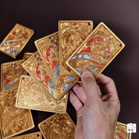 
Delta Action Game Peripheral Gilded Card Physical Model Red Heart of Africa Collection High Value