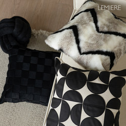 Italian-Style Light Luxury Modern Throw Pillows for Home Sofa, Black and White Cushions, Designer Soft Furnishings, Matching Cushions and Backrest Pillows