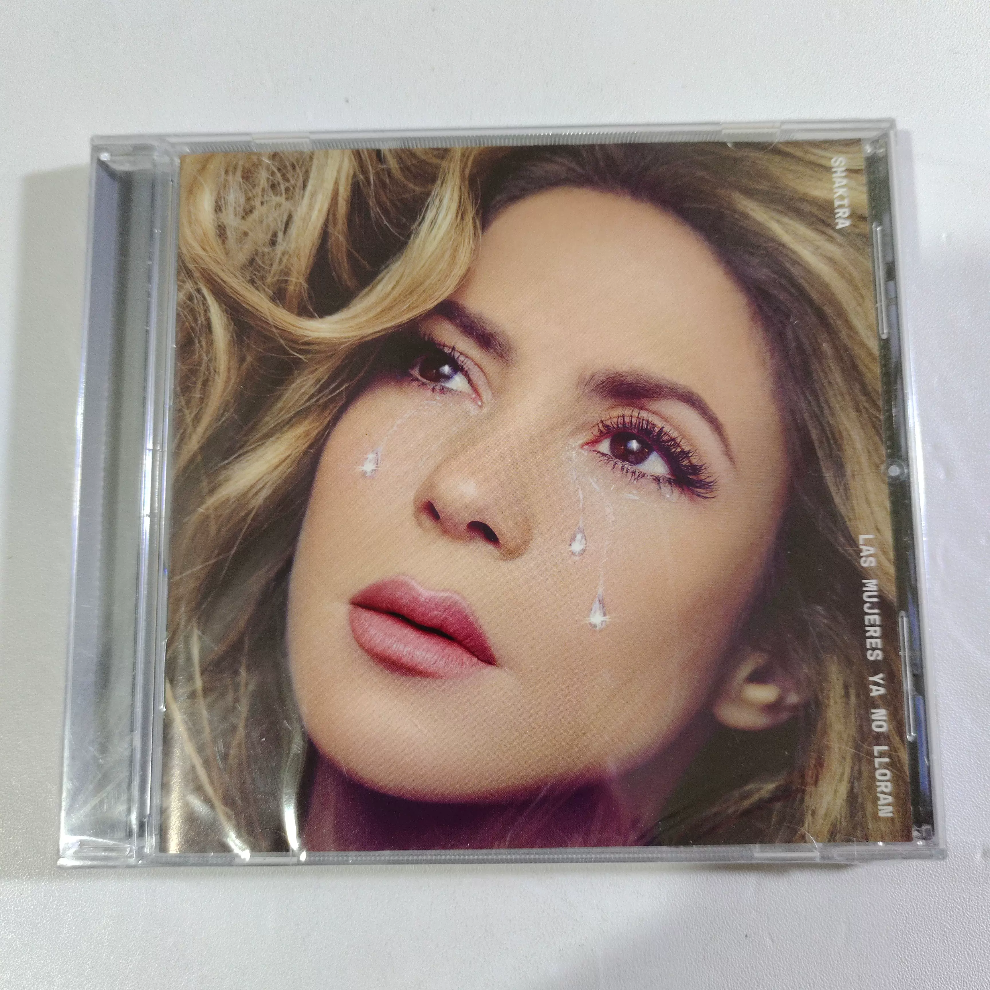 正版未拆夏奇拉Shakira Las Mujeres Ya No Lloran CD