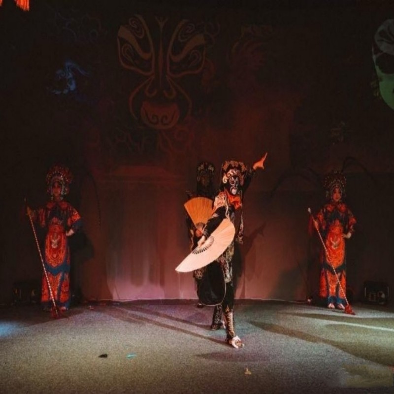 山城光影·川剧变脸&盖碗茶+怀旧轮渡+磁器口+李子坝+洪崖洞1日游