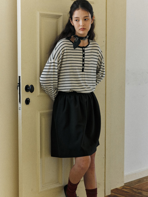 
White CUNBAI Wool Literary Irregular A-line Skirt Women's Spring Waist Pleated Flower Brave Short Skirt
