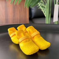 Dog Foot Covers for Outdoor Use, Non-Slip Waterproof Socks, Soft-Soled Wear-Resistant Dog Shoes, Non-Falling Pet Shoes for Outdoor Use, Breathable and Dirt-Resistant Shoes