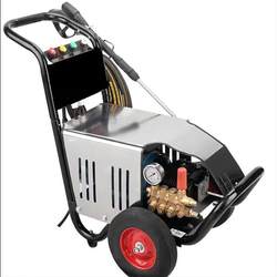 Directly from the Manufacturer, Special Offer on High-Pressure Cleaning Machines and High-Temperature Commercial Car Washers for Professional Cleaning of Oil Stains