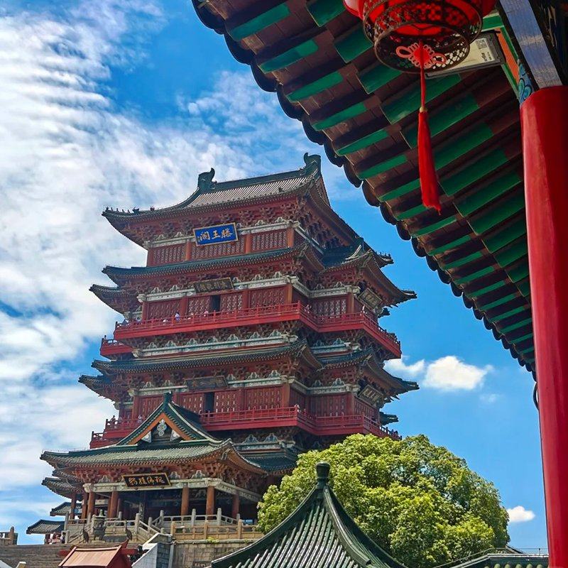 2-8人小团 南昌纯玩一日游 海昏侯+滕王阁含游船+八一馆+万寿宫