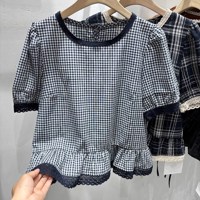 Lace spliced ​​puff sleeve plaid shirt for women 2025 summer round neck ruffle age-reducing doll shirt short-sleeved top
