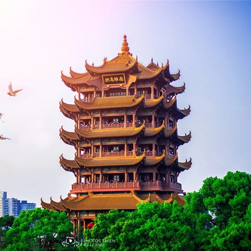 武汉旅游一日游 黄鹤楼/湖北省博物馆/武大/东湖/江汉路