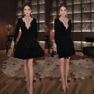 
European station waist-cinching a-line dress for women in spring, slim and elegant black velvet French court dress for small people