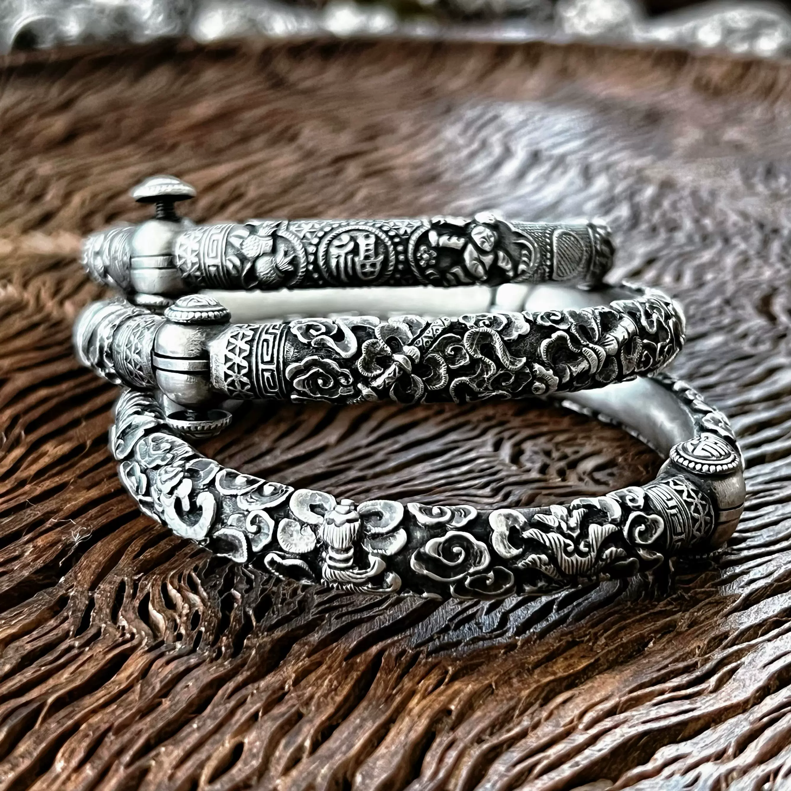 中国美術 青白玉 帯駒 高8.2cm(HA382)