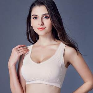 
New direct-selling cotton polyester wide shoulder strap vest-style girl's bra, comfortable sports bra for middle-aged and elderly people, comes with breast pads