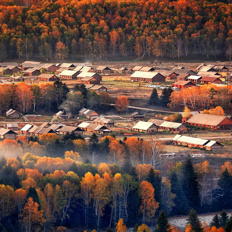 新疆旅游8天7晚纯玩6人小团住禾木景区小木屋无人机航拍赛里木湖