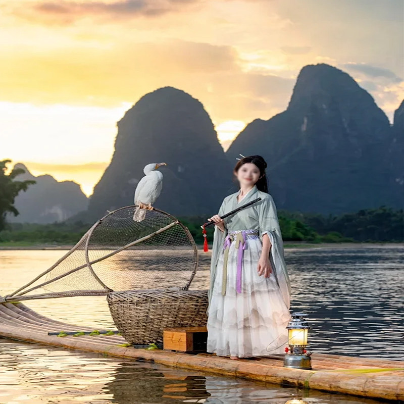 全国出发去到广西桂林阳朔旅游5天纯玩漓江三星船遇龙河竹筏漂流