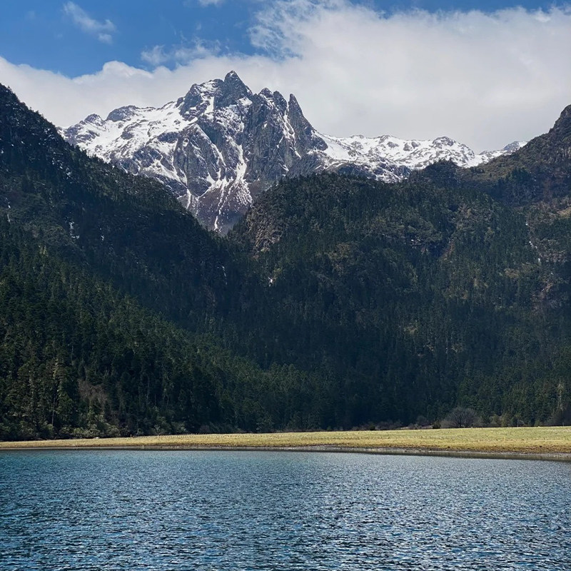 云南香格里拉无底湖徒步一日游 含垃圾清理费 迪庆出发 新手级别