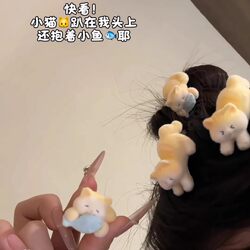 Cute Kitten Eating Fish Hair Clip, Velvet Cute Girly Side Bangs Clip, Duckbill Clip, Cartoon 3D Hair Accessory for Women