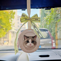 Customized value-for-money car ornaments for cats and pets