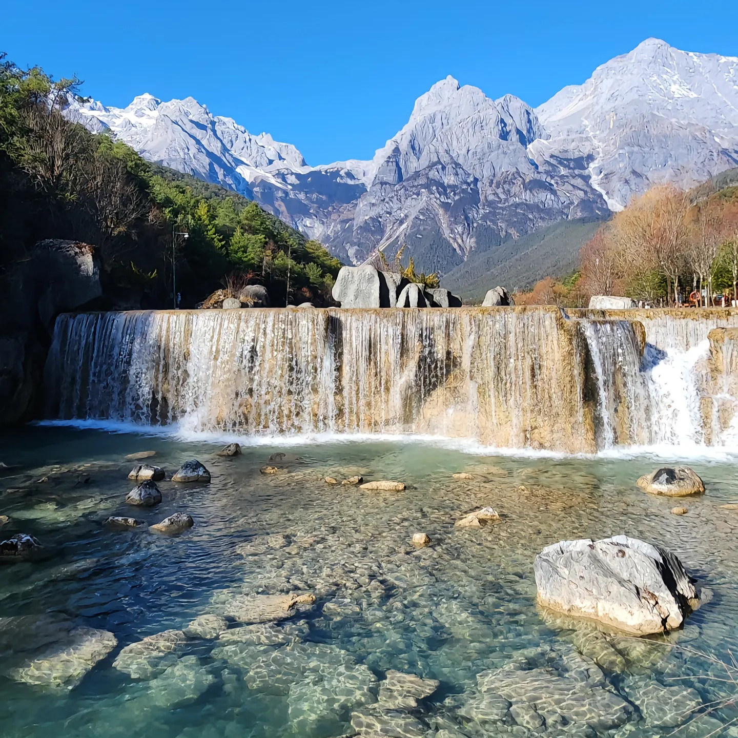 丽江出发玉龙雪山大索道大理洱海游艇大理三塔梦想5天可拼房0自费