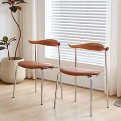 Nordic dining chair solid wood retro cafe horn chair backrest makeup chair home simple dining table and chair medieval chair