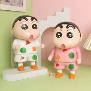
Classic red and yellow newbie pajamas Shin-chan cute cartoon trendy bedroom ornaments gift ornaments can save money