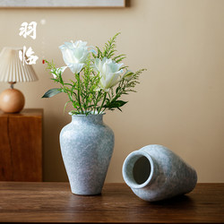 Jingdezhen Simple Modern Ceramic Vase for Dried Flowers, New Chinese-Style Desktop Pottery Jar for Hydroponic Flowers, Living Room Decorative Ornament