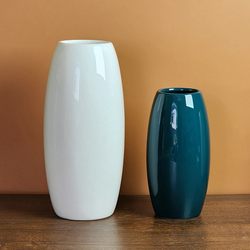 Ceramic Vase, White and Green, Winter Melon Style, Smooth and Shiny Surface, Can Hold Water and Arrange Flowers, Suitable for Entryway, Living Room, Dining Table Decoration, Manufacturer