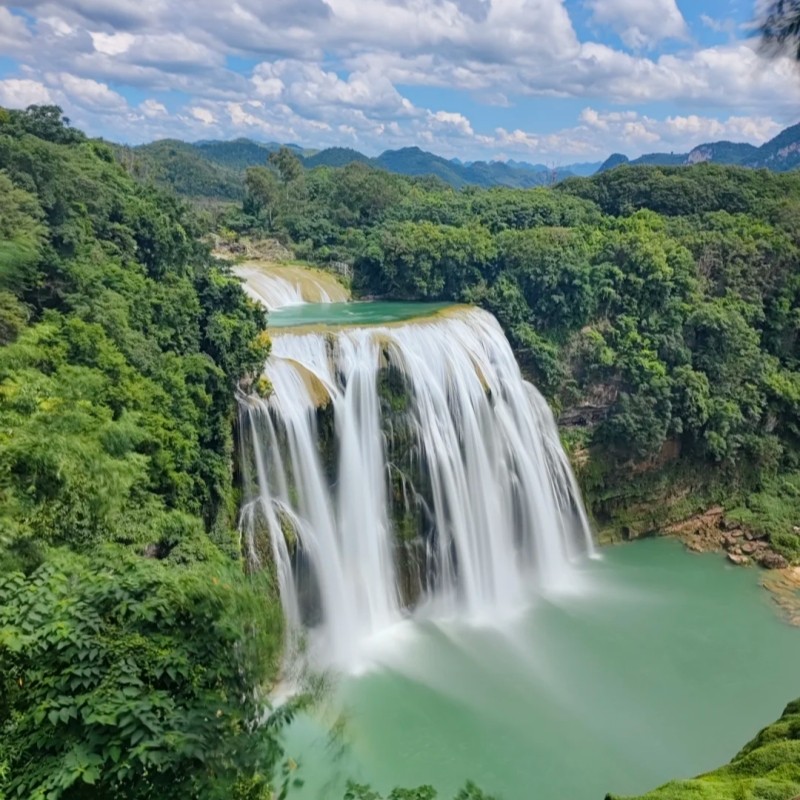 贵州私家团贵阳出发黄果树瀑布荔波小七孔西江千户苗寨3天2晚