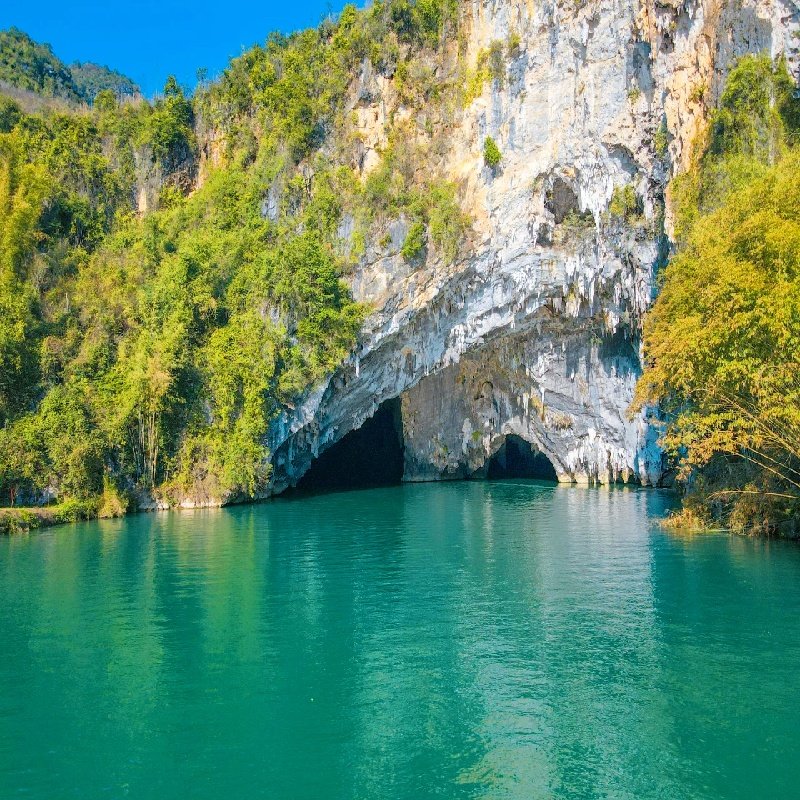 南宁德天瀑布明仕村通灵大峡谷百鸟岩百魔洞长寿村3天2晚跟团游