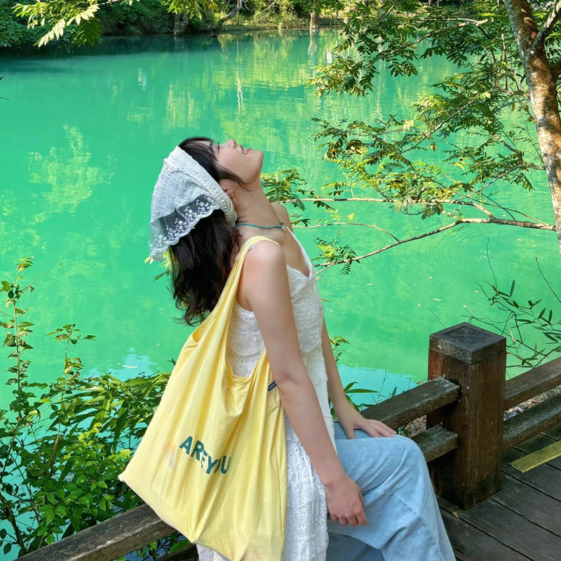 贵州旅游9天8晚黄果树千户苗寨小七孔梵净山镇远万峰林百里杜鹃