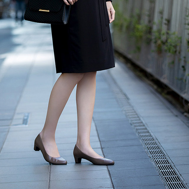 Soft Contact Japan-made women's shoes, slip-on shoes, comfortable and versatile, small high-heeled pointed toe shoes for women