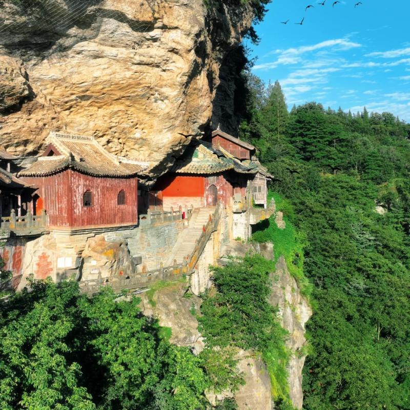 【2-8人拼小团】武汉+三峡+神农架+武当山7日游 武宜遇上神武线