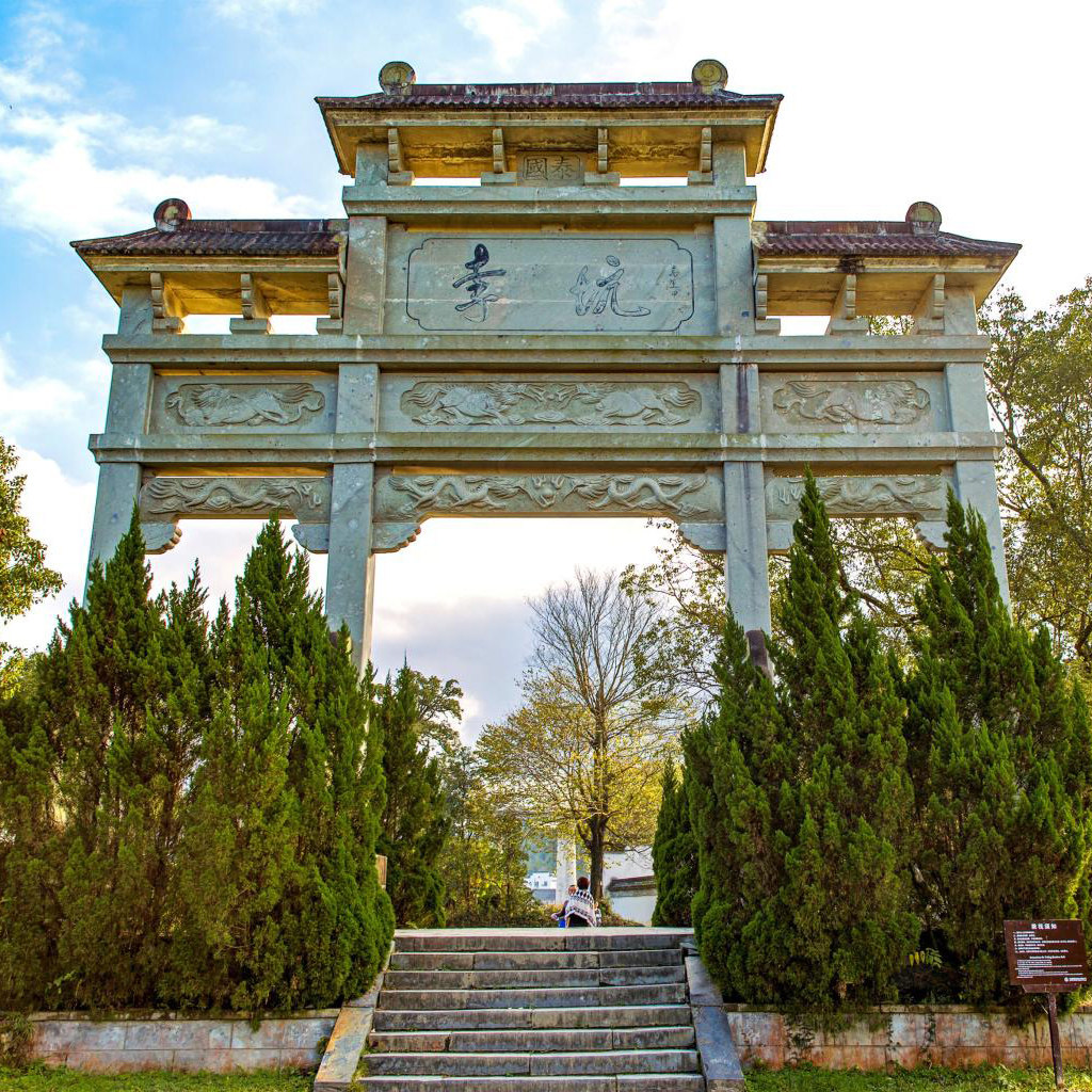 臻选望仙谷+李坑汪口2日跟团,游望仙谷逛婺源,赏悬崖仙境徽州风韵