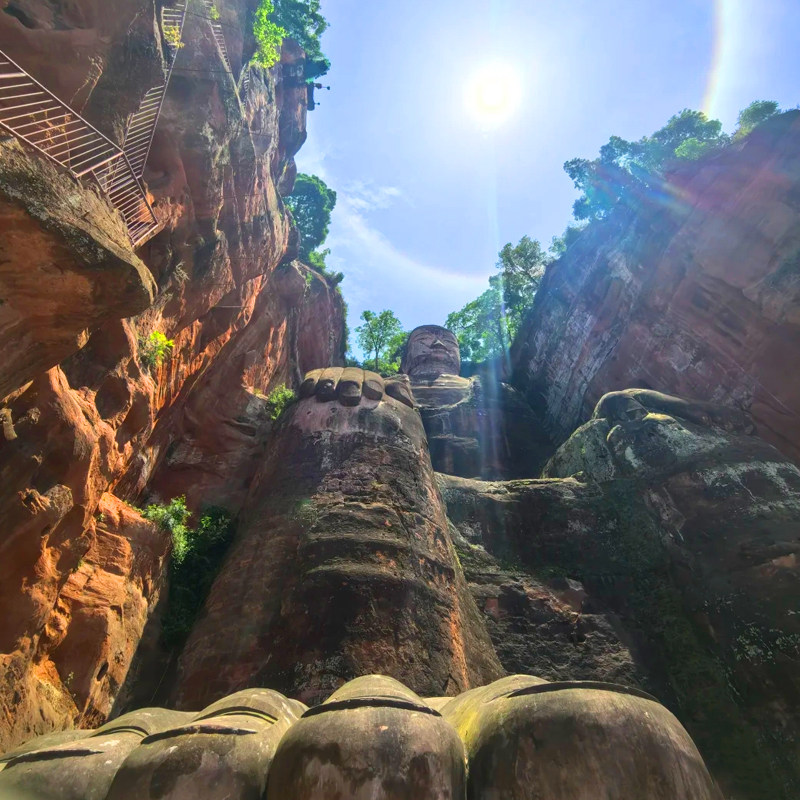 赠接机·峨眉山乐山大佛二日游温泉纯玩金顶云海成都旅游包车小团