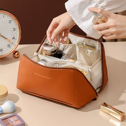 Cosmetic Bag for Women, Large Capacity, Portable, ins High-End Style, Popular on the Internet, 2025 New Model, Travel Cosmetics and Toiletries Storage Bag